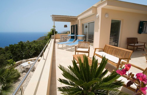Marina di Novaglie Villa | Beautiful Villa with Swimming Pool near the sea, Marina di Novaglie LE