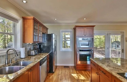 Boomer House | Beautiful views from every room in this spacious, secluded home with fast wifi