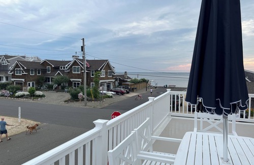 North Beach Haven House | Beautiful views of sunsets over the bay and walking distance to the beach.
