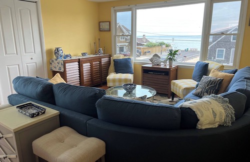 North Beach Haven House | Beautiful views of sunsets over the bay and walking distance to the beach.