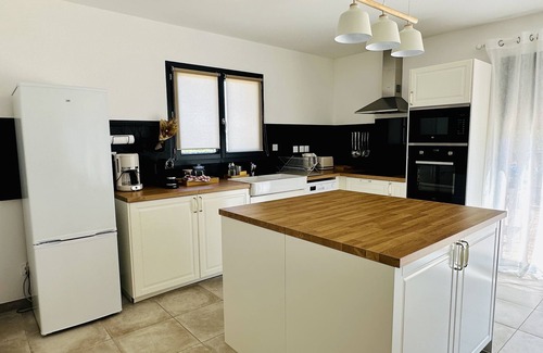 Les Vans Villa | Beautiful! Villa Cerise south Ardèche Les Vans, private pool, superb view