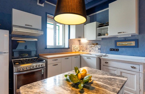 Stellanello House | Beautiful villa for 4 guests with WIFI, terrace, pets allowed and parking