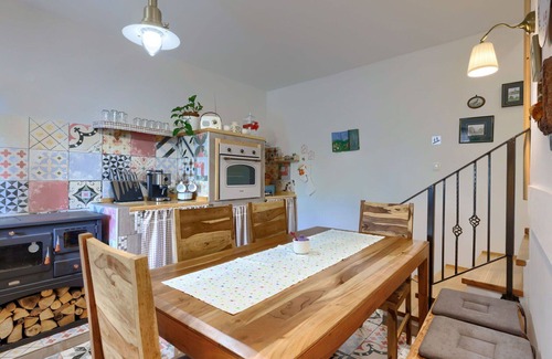 Grabri House | Beautiful villa for 6 guests with WIFI, A/C, private pool, TV and terrace