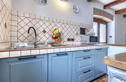 Nova Vas House | Beautiful villa for 8 guests with private pool, WIFI, A/C, TV and terrace