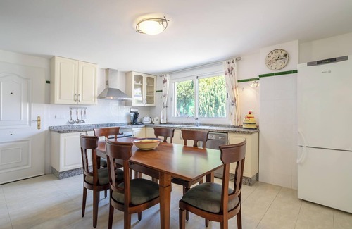 Coveta Fuma Villa | Beautiful Villa Fortuna for 8 with Private Pool, Terrace & Wi-Fi
