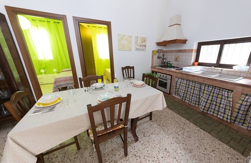 Balestrate Villa | Beautiful Villa Francesca between Olives trees and garden, sea view, wifi free.