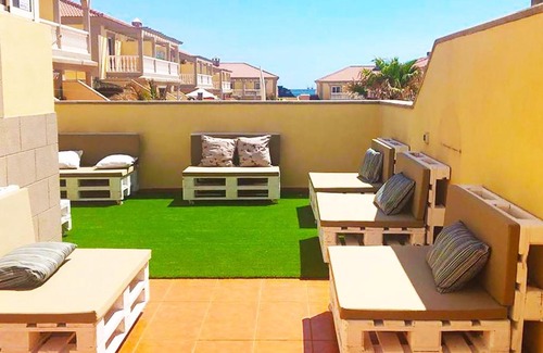 Arenas del Mar House | Beautiful Villa in El Médano, Arenas del Mar