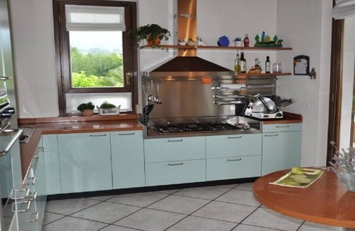 Arona Villa | Beautiful villa in Lake Maggiore, minutes to the very lovely townof Meina