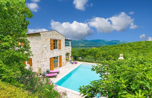 Brkac Villa | Beautiful villa in outstanding location, 10X5m pool, Wifi, stunning views