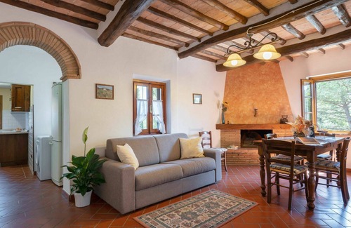 San Gimignano Villa | Beautiful villa with WIFI, A/C, private pool, TV, patio, pets allowed, panoramic view and parking
