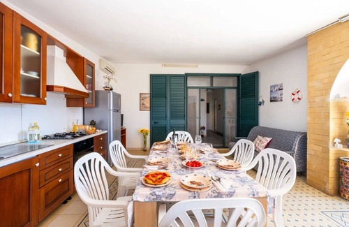 Scala di Furno Villa | Beautiful villa for 7 guests with A/C, pool, TV and patio