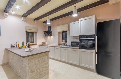 Drnis Villa | Beautiful Villa Marija Hrast with private Pool