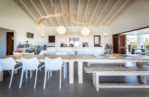 Jan Thiel Villa | Beautiful Villa with pool near the beach for groups
