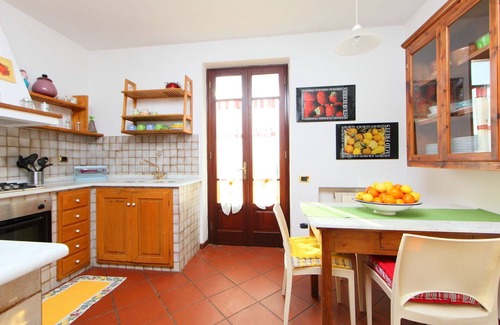 Massarosa House | Beautiful villa with WIFI, private pool, TV, terrace and pets allowed, close to Viareggio
