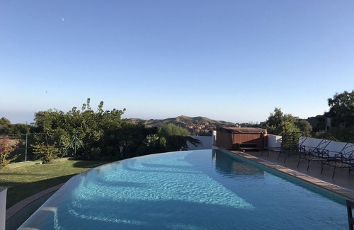Ojen Villa | Beautiful villa with stunning views to mountains and sea.