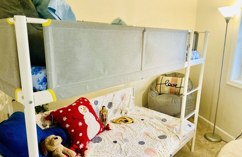 West Freemason Apartment | Beautiful Waterside District Apartment