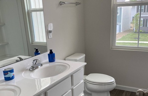 Amherst House | Beautiful well kept new build home