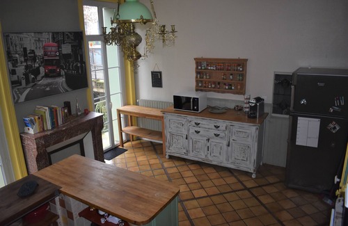 Pons House | Beautiful whole large house to rent in Pons 5 large double bedrooms, 4 bathrooms