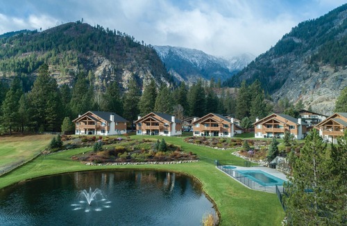 Downtown Leavenworth Condo | Beautiful Worldmark resort Condo Close to shops/Restaurants NEW LISTING!