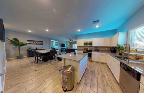 Maricopa House | Beautifully decorated new build home w/POOL!