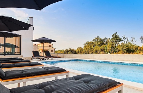 Kastel Cottage | Beautifully decorated villa with pool ideal for vacation with your family.
