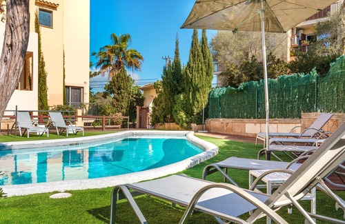 Cala Ferrera Apartment | Beautifully furnished “Ferrera Luxe Apartamento 705” close to the Beach with Pool, Wi-Fi, A/C, Terrace & Garden; Parking Available