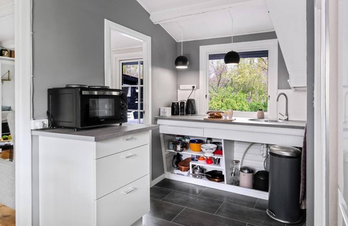 Dalby Huse House | Beautifully furnished cottage with personal touches both inside and in the garden.