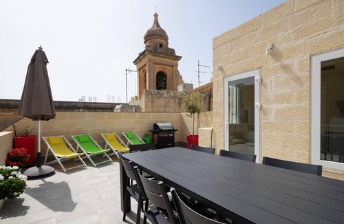 Birgu House | beautifully restored house of character in a historical setting