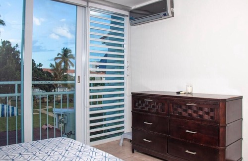 Dorado del Mar Villa | Beautifully updated 3/2 Beachfront Villa in Dorado, PR