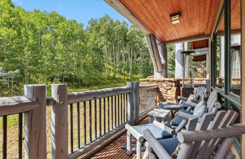 Avon House | Beaver Creek Resort Slopeside Views Ski In Out
