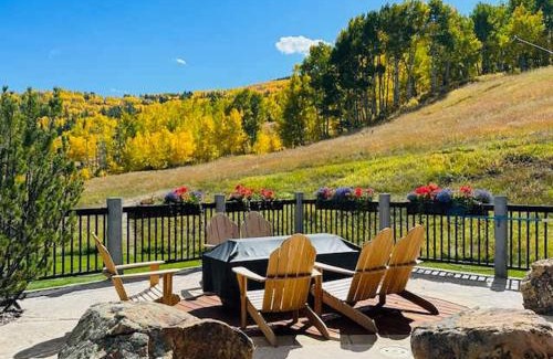 Avon House | Beaver Creek Resort Slopeside Views Ski In Out