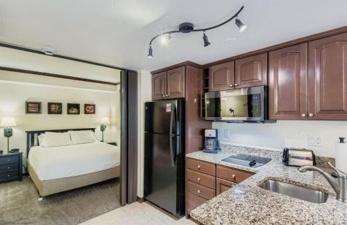 Peak 9 Apartment | Beaver Run Resort- Building 4 Studio- Slope-side Balcony