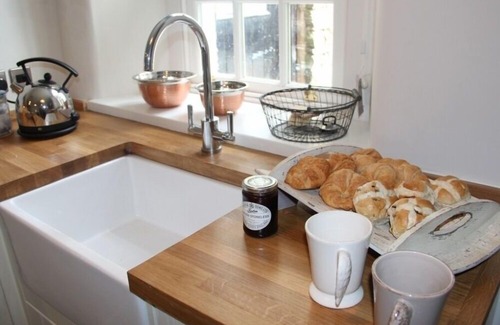 Grasmere Cottage | Beck Steps 1, GRASMERE