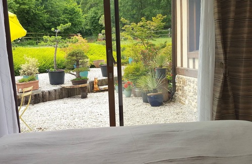 Saint-Pierre-Azif House | Bed and Breakfast L'herbe aux Vaches