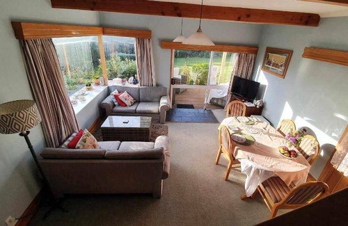 Oamaru Bed & Breakfast | Bed and breakfast