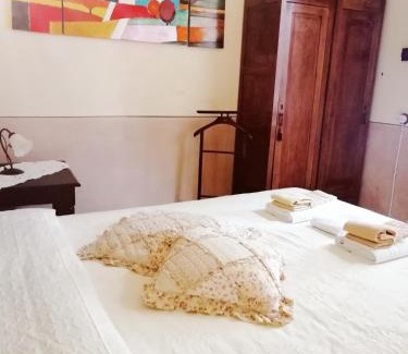 Lucca Historical Center Bed & Breakfast | Bed and Breakfast Evelina