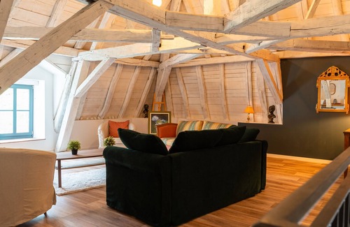 Rollainville Bed & Breakfast | Bed and Breakfast 'D'hôte Simple' with Shared Terrace, Private Garden and Wi-Fi