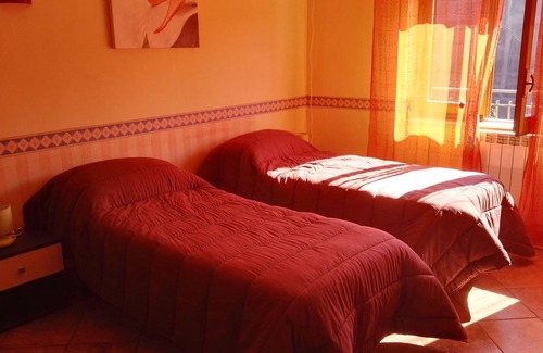 Viagrande Bed & Breakfast | Bed and Breakfast