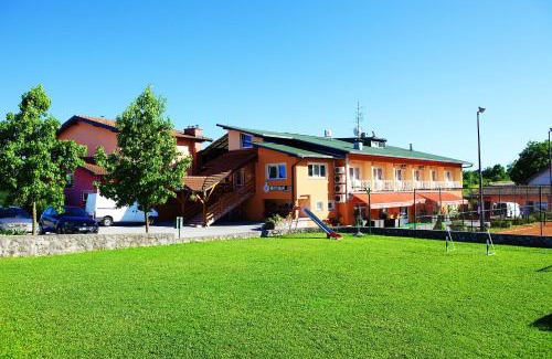 Duga Resa Bed & Breakfast | Bed and Breakfast Restaurant DP