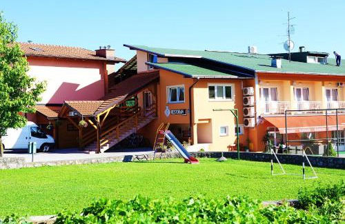 Duga Resa Bed & Breakfast | Bed and Breakfast Restaurant DP