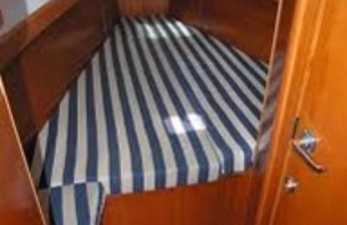 La Maddalena Bed & Breakfast | Bed & Boat & Breakfast (Sailboat cabins for Rent)