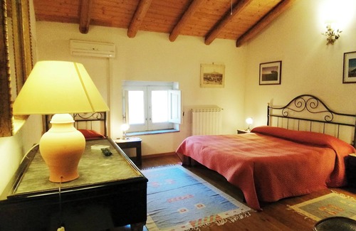 Trecastagni Bed & Breakfast | Bed & Breakfast at the foot of Etna