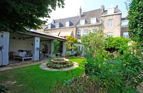 Binnenstad Bed & Breakfast | Bed & breakfast in monumental house maastricht centre