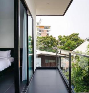 Wua Lai Hotel | BED Chiangmai Gate- Adults Only