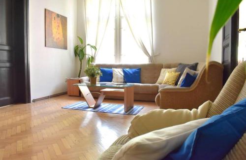 Karlin Apartment | BEDROOM residence with SAUNA