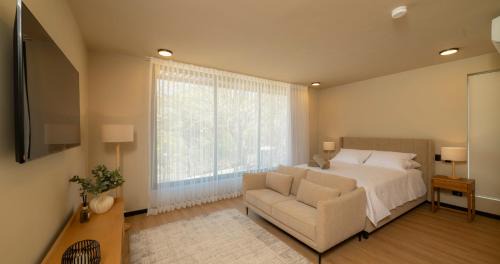 Santa Ana Apartment | BEE Suites San José - Santa Ana