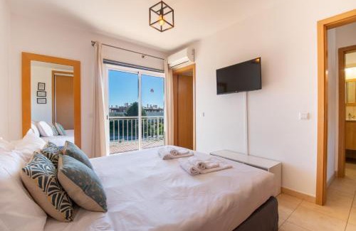 Conceicao e Cabanas de Tavira Apartment | BeGuest Rilofe Cabanas Rooftop View