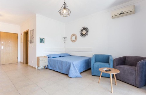 Portimao Apartment | BeHappy Riviera Studio with Sunny Balcony & Pool View