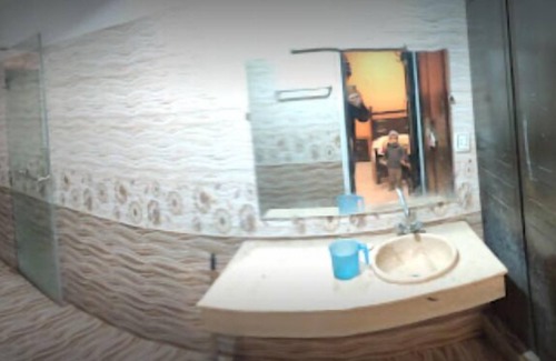 Miandam Hotel | Behrain Continental Hotel
