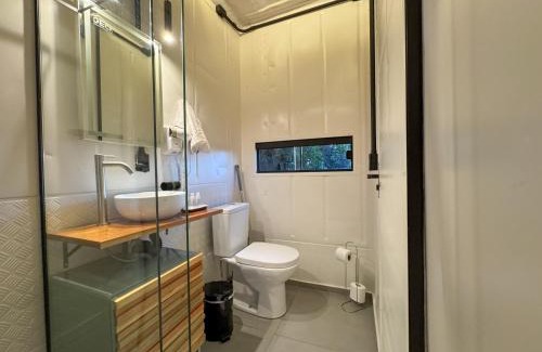 Nova Nazare Cabin | Beija-flor - Deck Tiny House